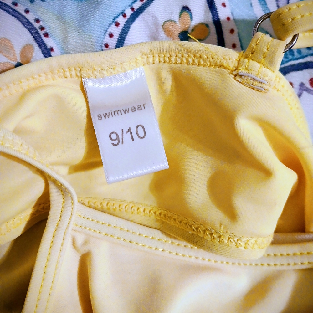 Yellow Ruffled Bikini Top - Picture 3 of 3